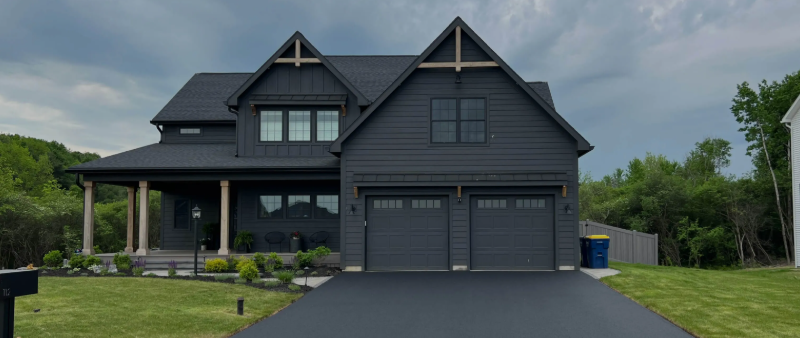Best Driveway Blacktop Services in North Tonawanda NY